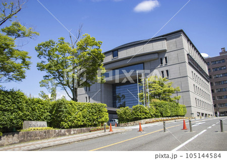 三重県議会議事堂 105144584