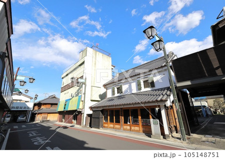 茨城　桜川　真壁の古い街並み（川島書店） 105148751