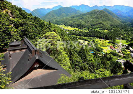 山寺（宝珠山立石寺）五大堂からの展望 105152472