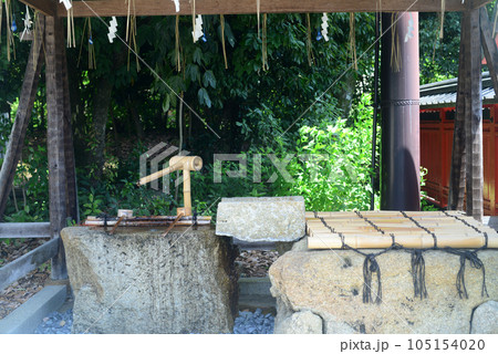 京都福王子神社の手水舎7-4 京都福王子神社の手水舎7-4 105154020