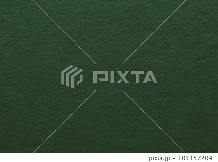 濃い緑色の紙の背景テクスチャ 105157204