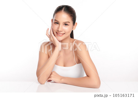 Beautiful young asian woman with clean fresh skin on white background, Face care, Facial treatment, Cosmetology, beauty and spa, Asian women portrait. 105163171
