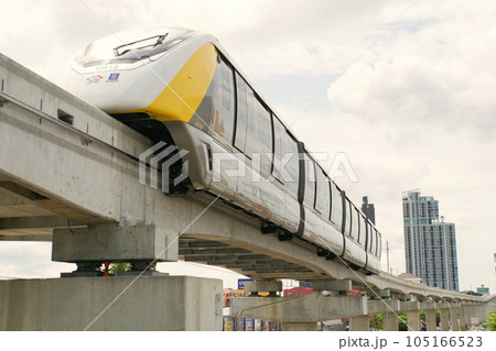 Train of MRT Yellow Line in Thailand 105166523