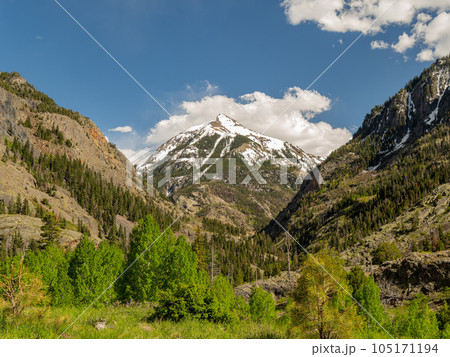 Sunny view of landscape around Ouray 105171194