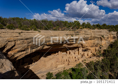Sunny view of the historical Cliff Palace in Mesa Verde National Park 105171411