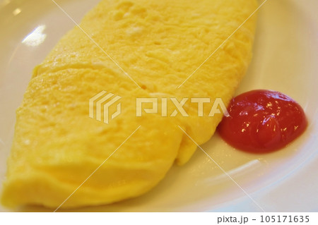 プレーンなオムレツ プレーンなオムレツ 105171635