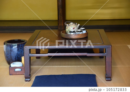 客間のお茶セット 105172833