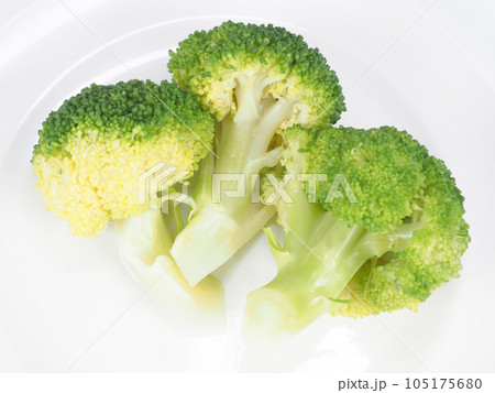 茹でたブロッコリー 茹でたブロッコリー 105175680
