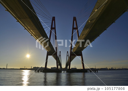 日の出の風景 105177808