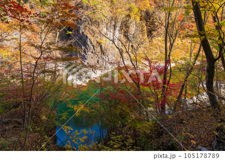 栃木日光市 日光国立公園 紅葉の龍王峡 栃木日光市 日光国立公園 紅葉の龍王峡 105178789