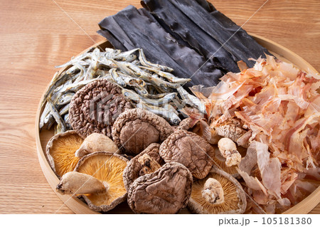 出汁材料 出汁材料 105181380