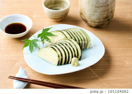 水茄子の刺身 和歌山県産 水茄子の刺身 和歌山県産 105184062