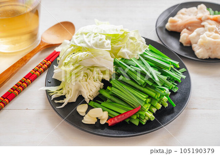 モツ鍋の材料　 105190379