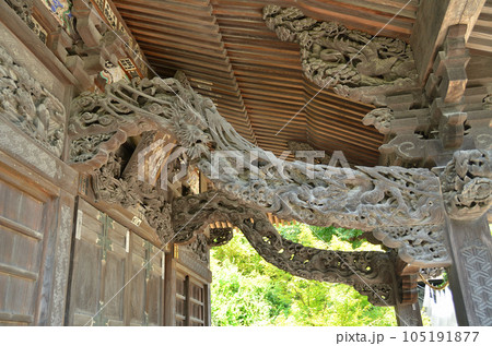 埼玉県皆野町国神　夏空の國神神社 105191877