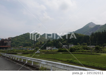 北九州市平尾台付近 小倉鉱業石灰石採掘プラント 105192011