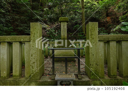 妙法寺　松葉谷御小庵跡 105192408