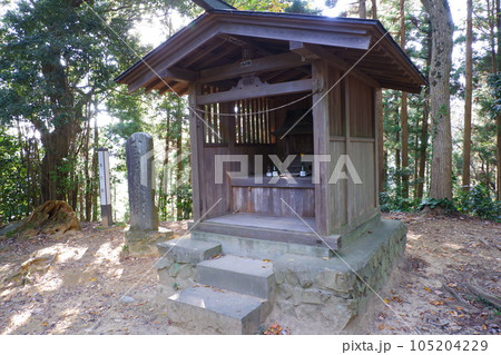 八王子城跡の天守閣跡 八王子城跡の天守閣跡 105204229