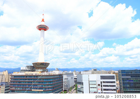 京都市、京都タワーの風景 京都市、京都タワーの風景 105208853