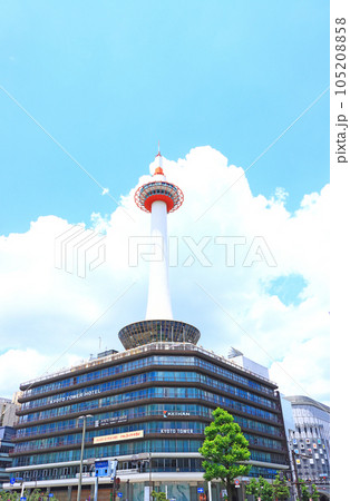 京都市、京都タワーの風景 京都市、京都タワーの風景 105208858