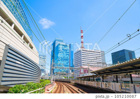 【東京都】8月・有楽町駅ホームから東京駅方向を望む 【東京都】8月・有楽町駅ホームから東京駅方向を望む 105210087