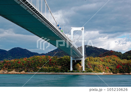 瀬戸内海の長大橋　来島海峡大橋 105210626