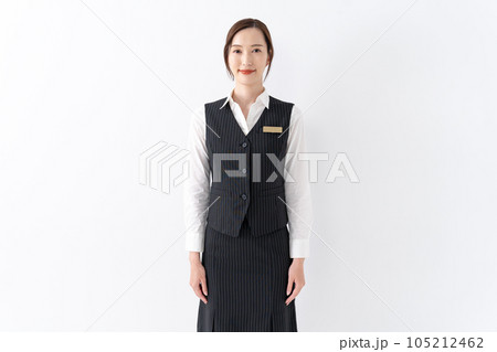 ビジネス　制服の女性 105212462
