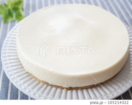 手づくりのレアチーズケーキ 105214322