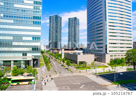 【東京都】8月・豊洲の街風景 【東京都】8月・豊洲の街風景 105218767
