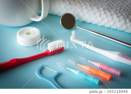 口腔ケアのアイテム デンタルケア 歯の手入れ 歯周病予防 虫歯予防 口腔ケアのアイテム デンタルケア 歯の手入れ 歯周病予防 虫歯予防 105218948