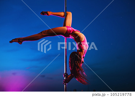Young pole dancing woman 105219778