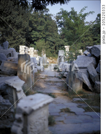 北京圓明園の遺跡 105220333