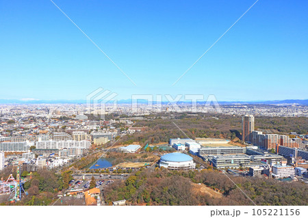 快晴の名古屋市、都市風景 105221156
