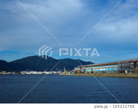 呉港付近の海上 呉港付近の海上 105222788