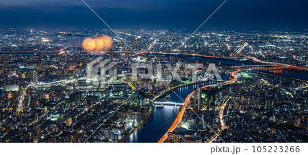 東京の夜景と足立の花火 105223266