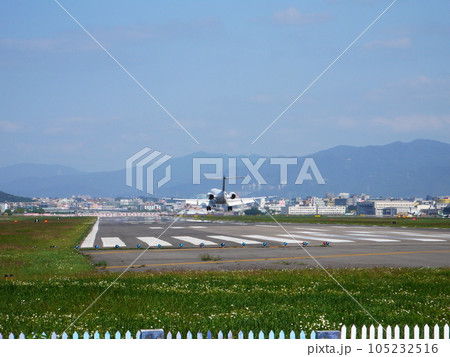 飛行機 航空機 ひこうき 105232516