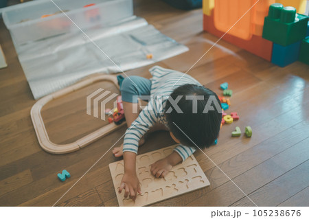 Childcare Childcare 105238676