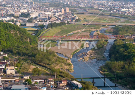 【211系】両毛線 桐生~岩宿【渡良瀬川橋梁】 【211系】両毛線 桐生~岩宿【渡良瀬川橋梁】 105242656