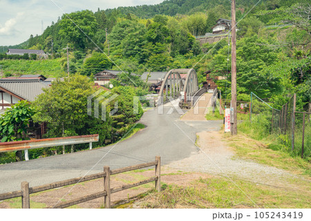 妻籠宿の街並み【木曽郡南木曽町】 妻籠宿の街並み【木曽郡南木曽町】 105243419