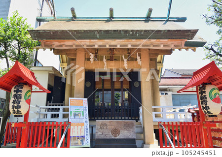 皆中稲荷神社（東京都新宿区）　 105245451