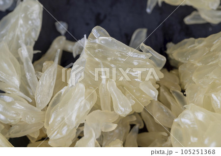 peeled ripe and juicy pomelo close-up, ripe pomelo peeled ripe and juicy pomelo close-up, ripe pomelo 105251368