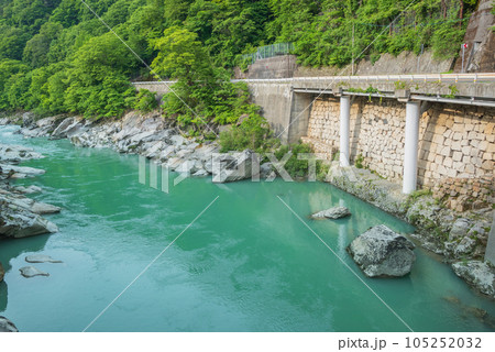 【木曽川】木曽の桟【木曽郡上松町】 105252032