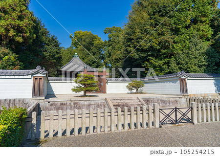 京都市伏見区　深草北陵　深草十二帝陵 105254215