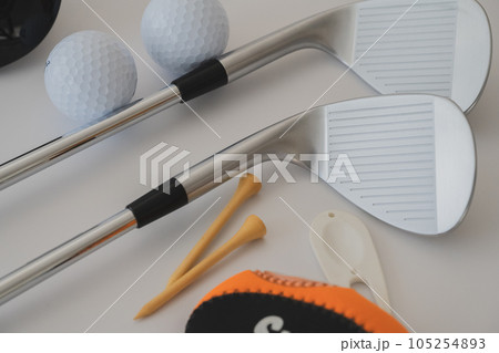 ゴルフクラブ ゴルフ道具 スポーツ 白背景クローズアップ素材 ゴルフクラブ ゴルフ道具 スポーツ 白背景クローズアップ素材 105254893