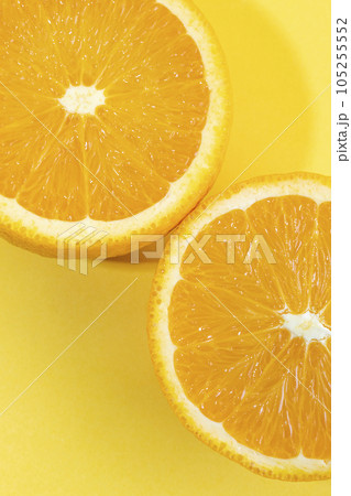 fruit still life photo, orange 105255552