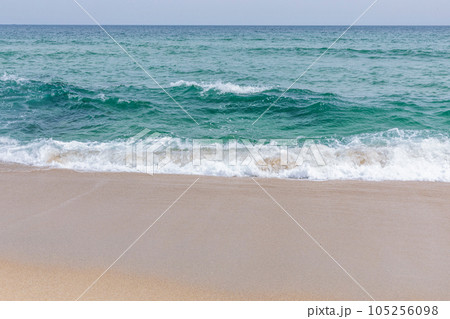 sea view, beautiful beach 105256098