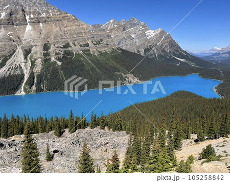 カナダ・アルバータ州・バンフにあるペイトレイク 105258842