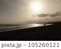 湘南平塚海岸の夕焼け 105260121