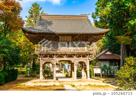 【中国三十三観音霊場】第二十七番　雲樹寺　秋晴れの山門　島根県安来市 105260715
