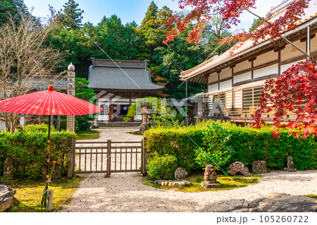 【中国三十三観音霊場】第二十七番 雲樹寺 本堂と開山堂 島根県安来市 【中国三十三観音霊場】第二十七番 雲樹寺 本堂と開山堂 島根県安来市 105260722