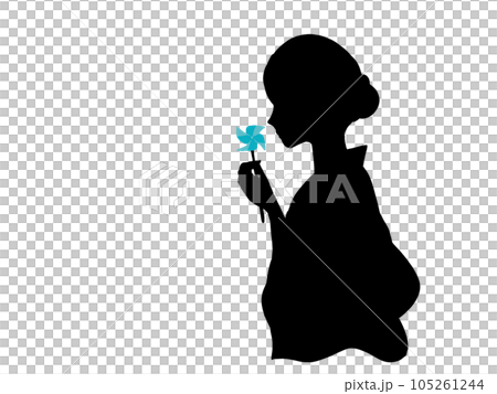 かざぐるまを持つ着物の女性のシルエットイラスト 105261244